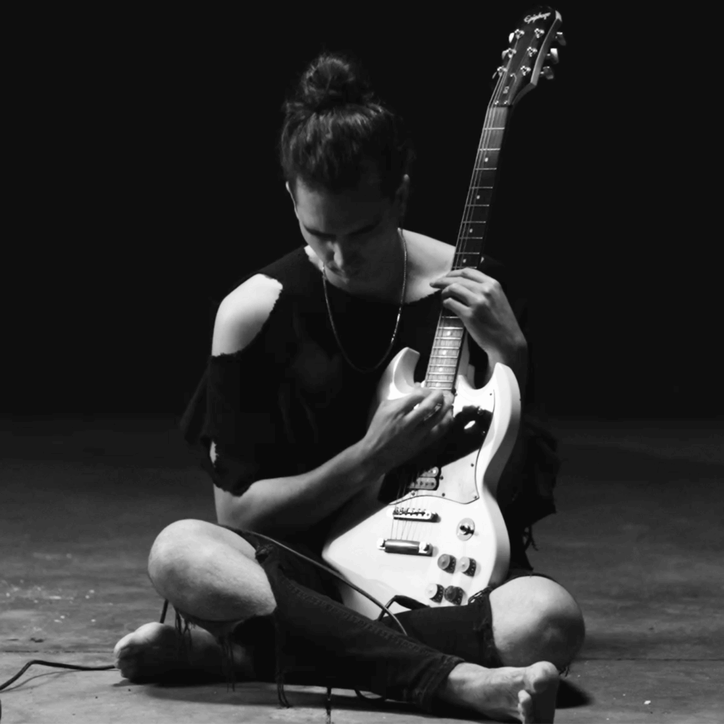 FOTO MARSHALL LA DISTANCIA 2