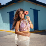 Briella presenta en directo ‘Tinikijima’